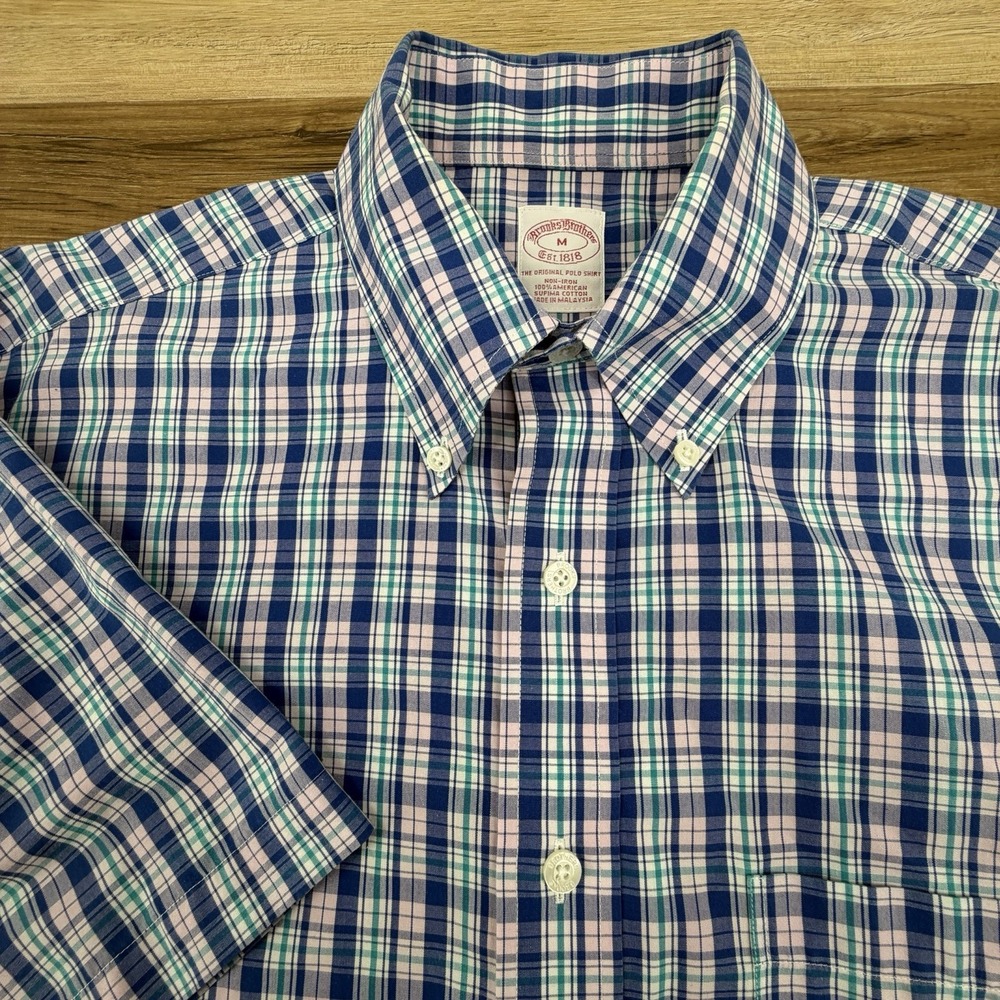 Brooks Brothers Mens M Multicolor Plaid Short Slv Button Down Shirt Polo